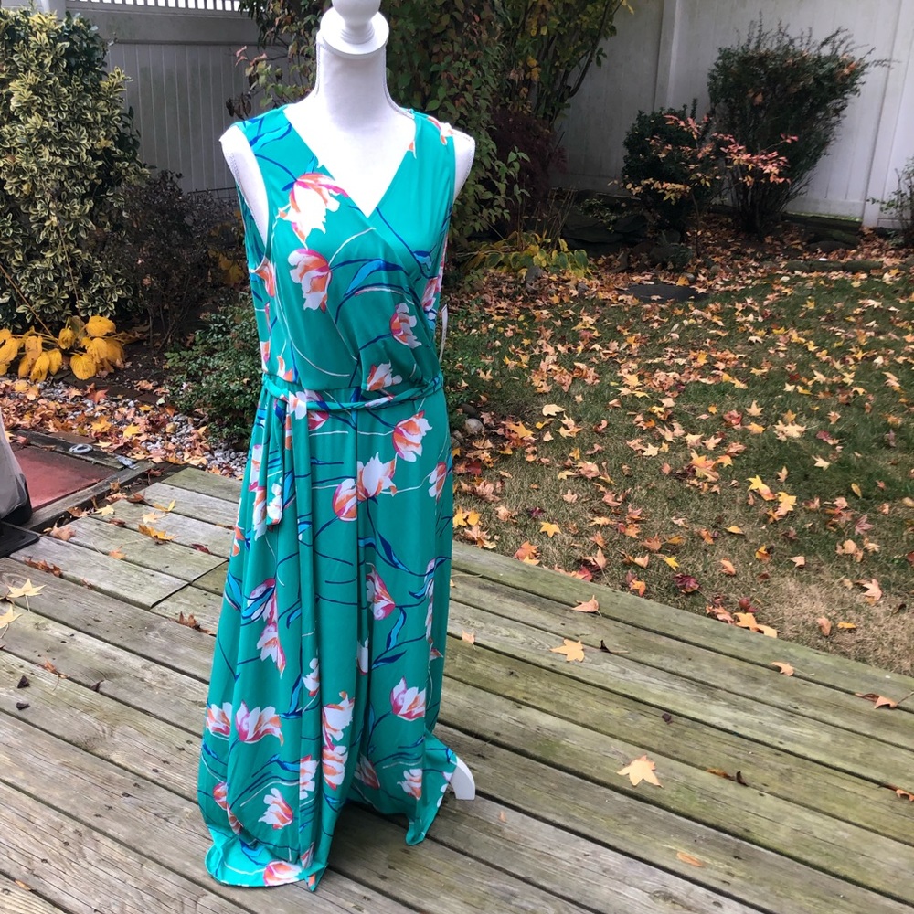 NWT dm collection dress